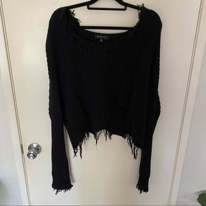 Long sleeve knit fringe top